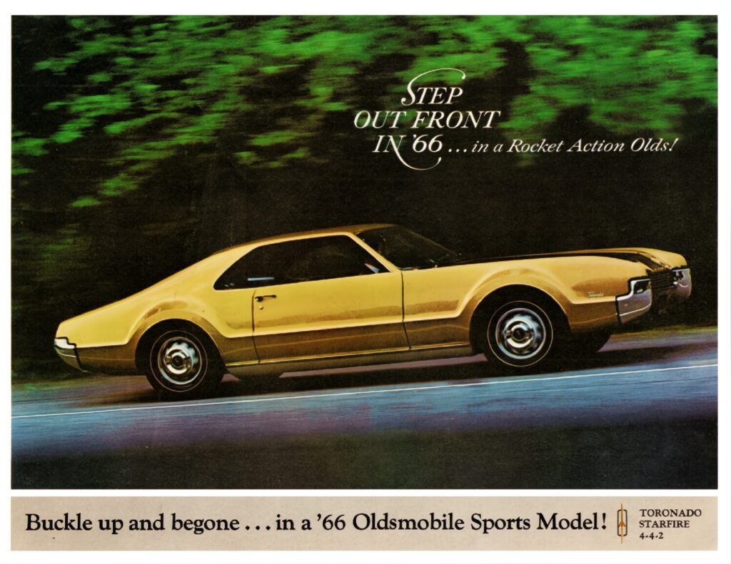 thumbnail of 1966 Marke Oldsmobile – Modell Sports Models – Toronado · Starfire · 4-4-2 Broschüre. USA- Sprache ENG