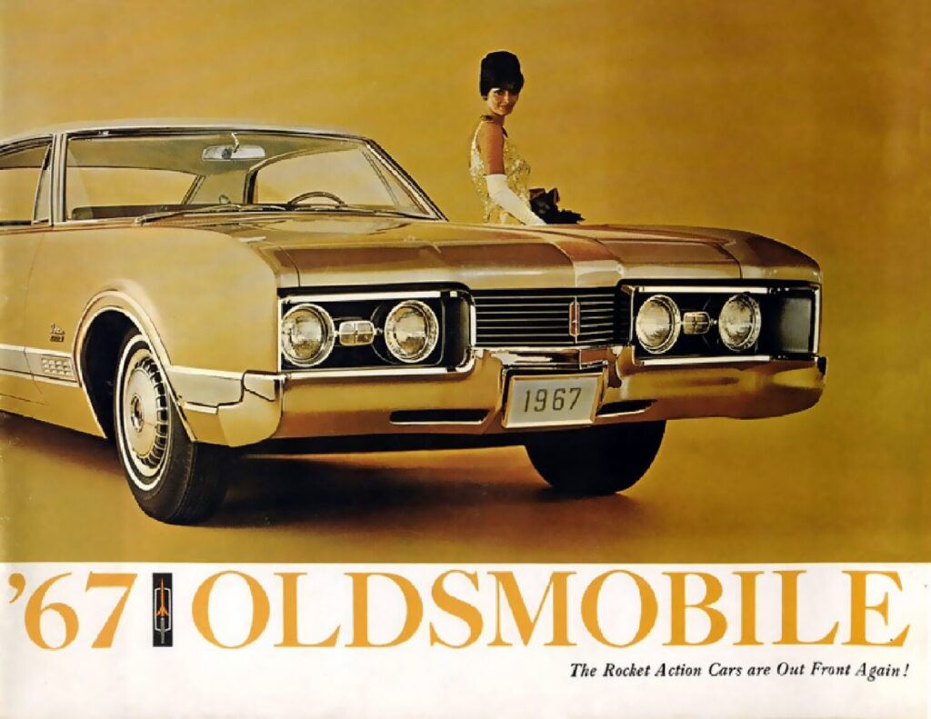 thumbnail of 1967 Marke Oldsmobile – Modell Div. Modelle Broschüre. USA, 9-1966- Sprache ENG