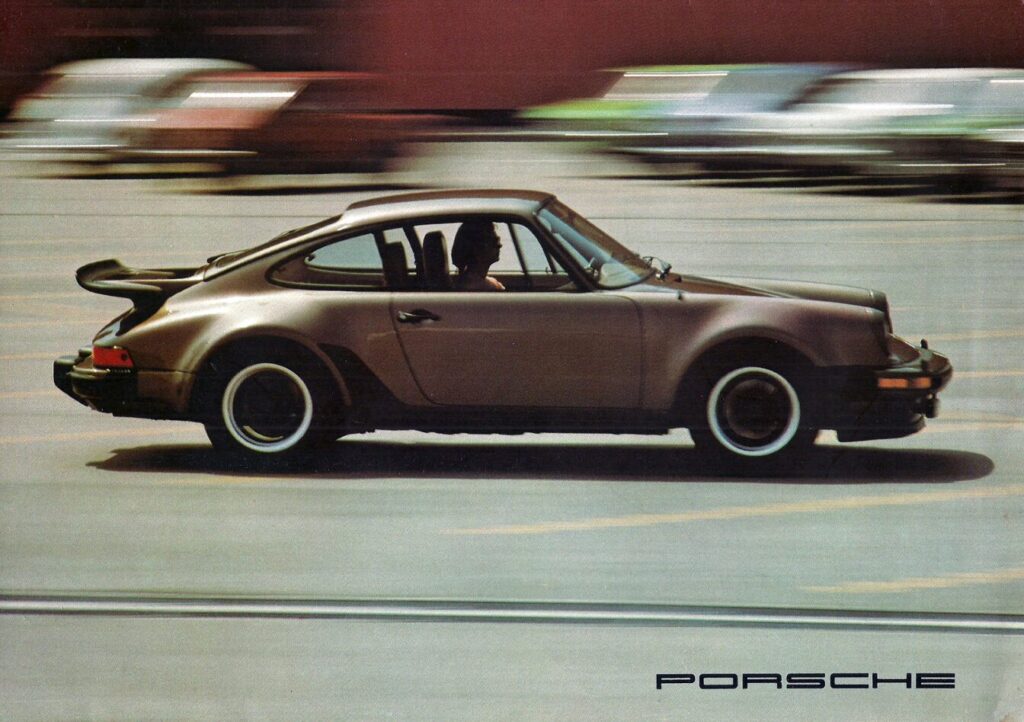 thumbnail of 1976 Marke Porsche – Modell USA 911 – Sprache ENG